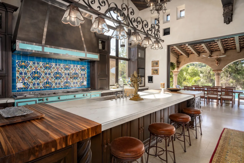 ndoor-Outdoor Luxury Kitchen in Rancho Santa Fe