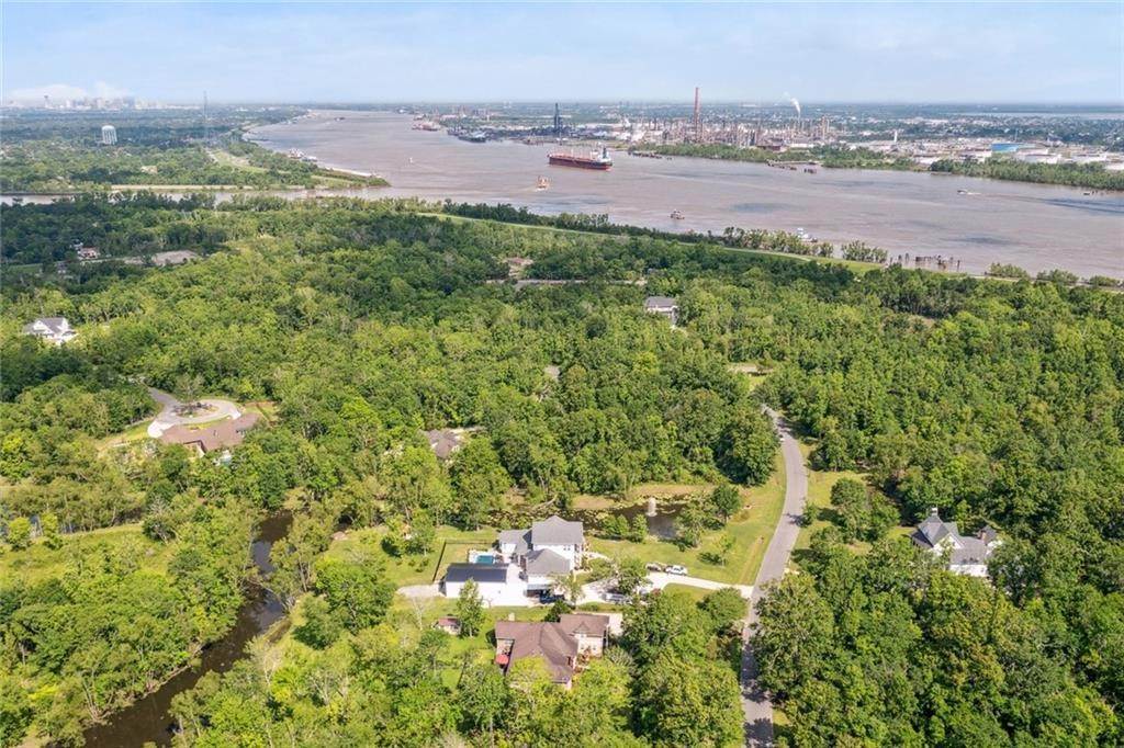 8. Land for Sale at 34 ARBOR Circle 34 ARBOR Circle New Orleans, Louisiana 70131 United States