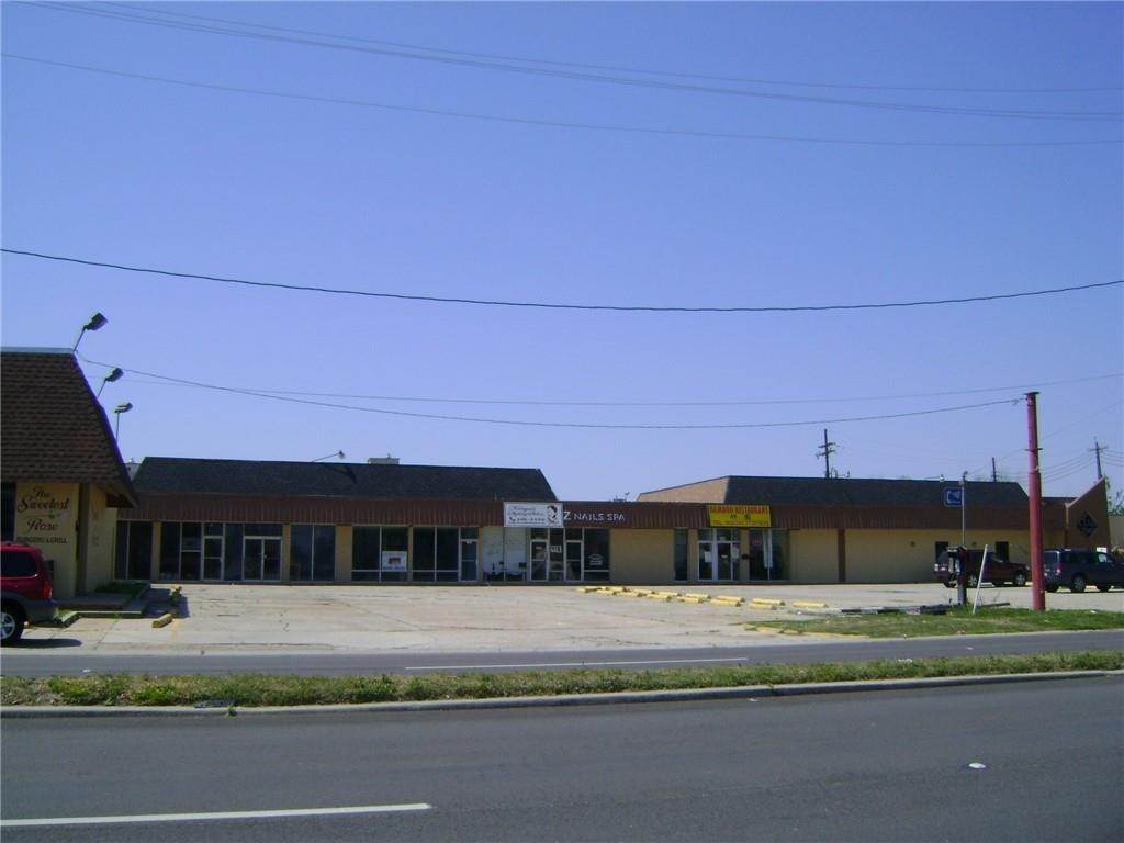 Commercial for Sale at 7118-7140 DOWNMAN Road 7118-7140 DOWNMAN Road New Orleans, Louisiana 70126 United States