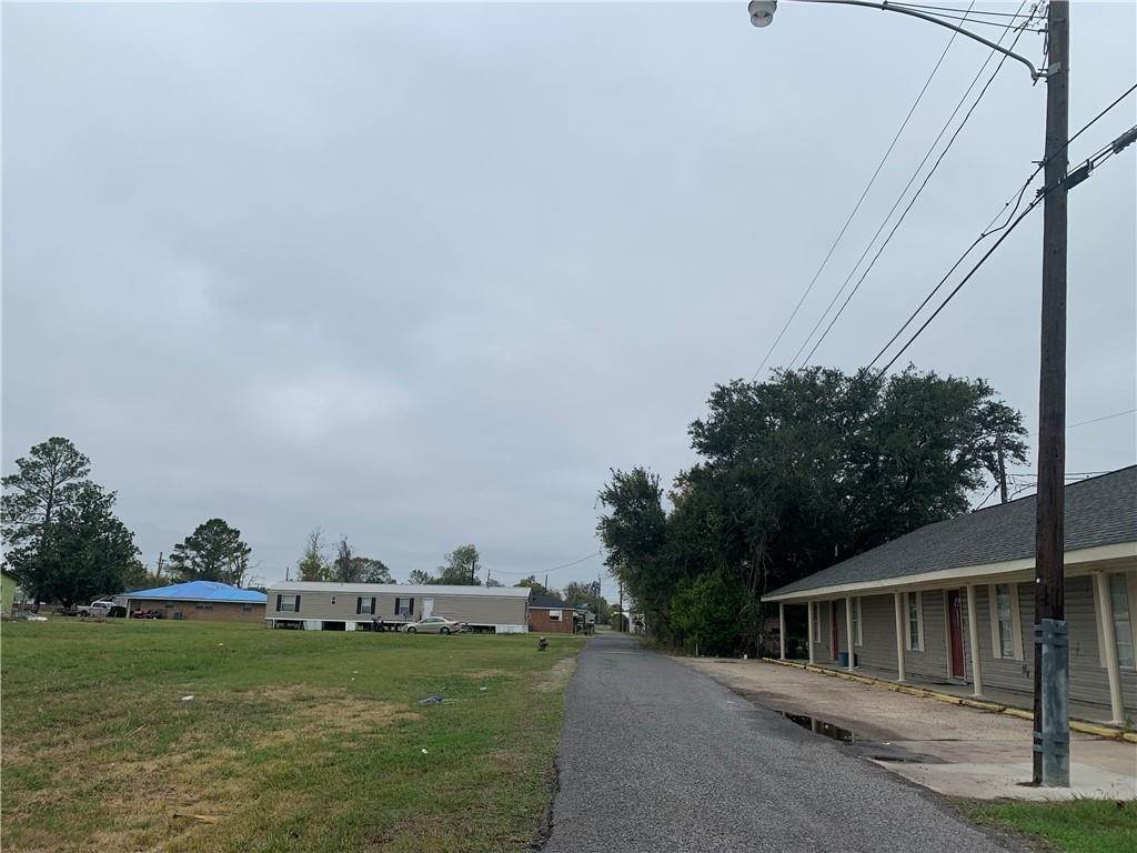 5. Land for Sale at MILES Street MILES Street Lutcher, Louisiana 70071 United States