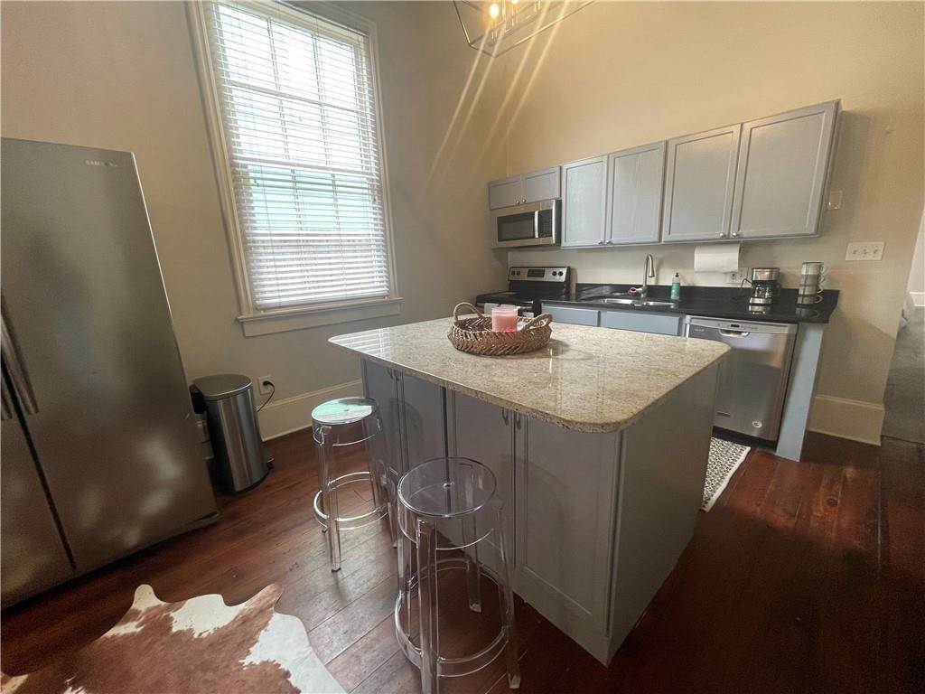6. Residential Lease at 834 SIXTH Street 834 SIXTH Street New Orleans, Louisiana 70115 United States