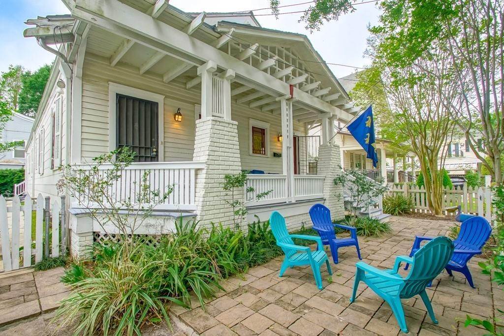 4. Single Family Homes for Sale at 6308 CAMP Street 6308 CAMP Street New Orleans, Louisiana 70118 United States