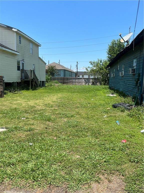 2. Land for Sale at 3428 BROADWAY Street 3428 BROADWAY Street New Orleans, Louisiana 70125 United States