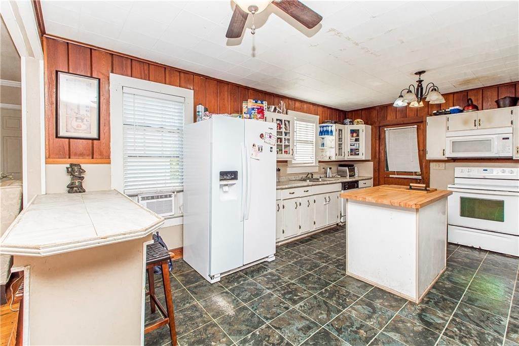11. Single Family Homes for Sale at 502 N DUNCAN Avenue 502 N DUNCAN Avenue Amite, Louisiana 70422 United States