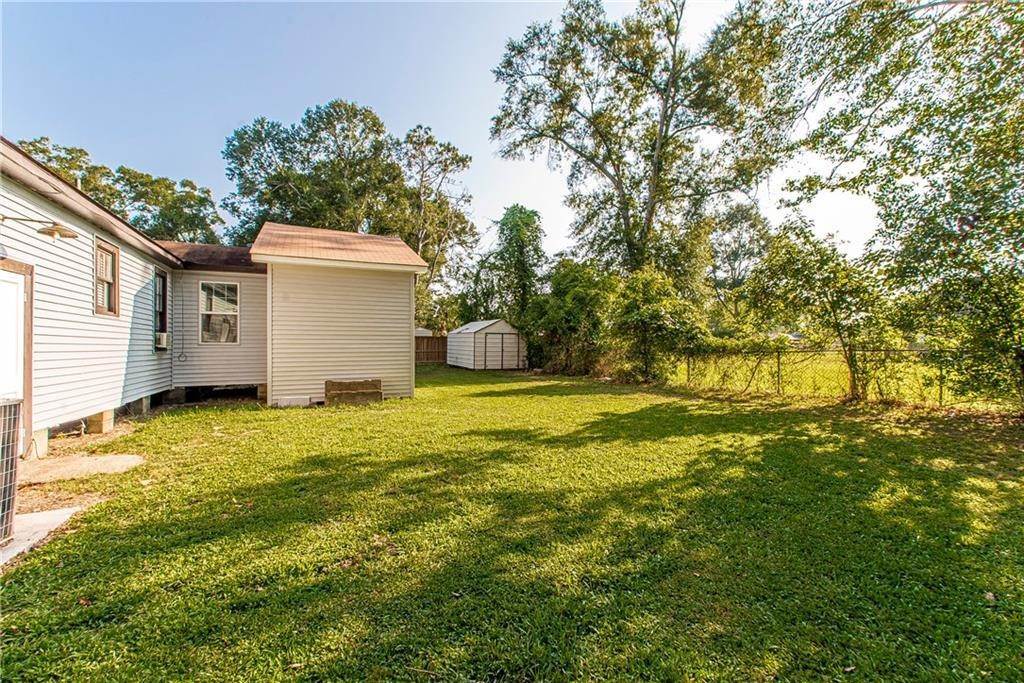 20. Single Family Homes for Sale at 502 N DUNCAN Avenue 502 N DUNCAN Avenue Amite, Louisiana 70422 United States