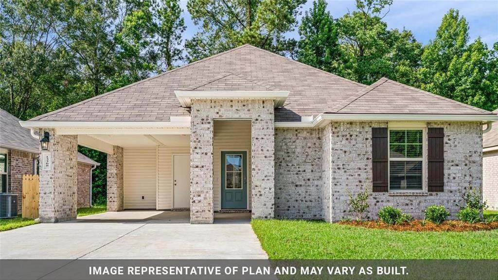 19. Single Family Homes for Sale at 48388 RED FOX Drive 48388 RED FOX Drive Hammond, Louisiana 70401 United States