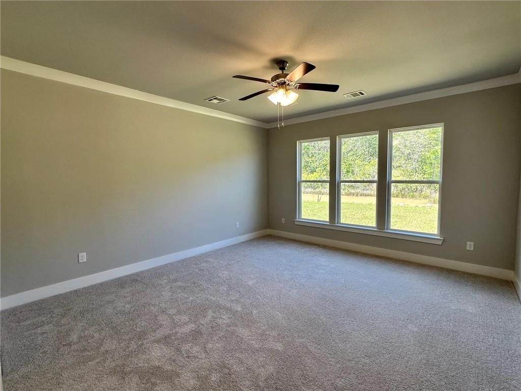 15. Single Family Homes for Sale at 5073 SCOTTS BAYOU LN Parkway # 908 5073 SCOTTS BAYOU LN Parkway # 908 Madisonville, Louisiana 70447 United States