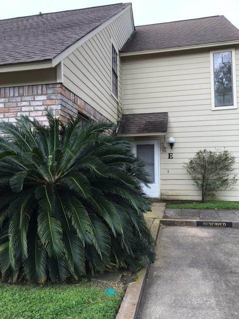 Single Family Homes for Sale at 1500 W ESPLANADE Avenue # 30E 1500 W ESPLANADE Avenue # 30E Kenner, Louisiana 70065 United States