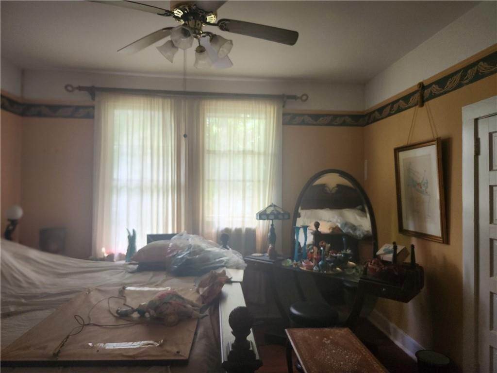 19. Single Family Homes for Sale at 1560 N TONTI Street 1560 N TONTI Street New Orleans, Louisiana 70119 United States