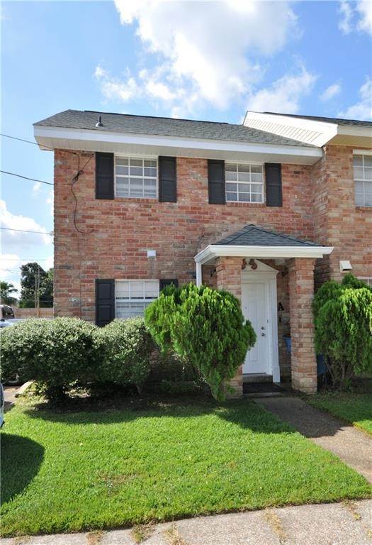 Single Family Homes for Sale at 35 BRANDON HALL Drive # A 35 BRANDON HALL Drive # A Destrehan, Louisiana 70047 United States