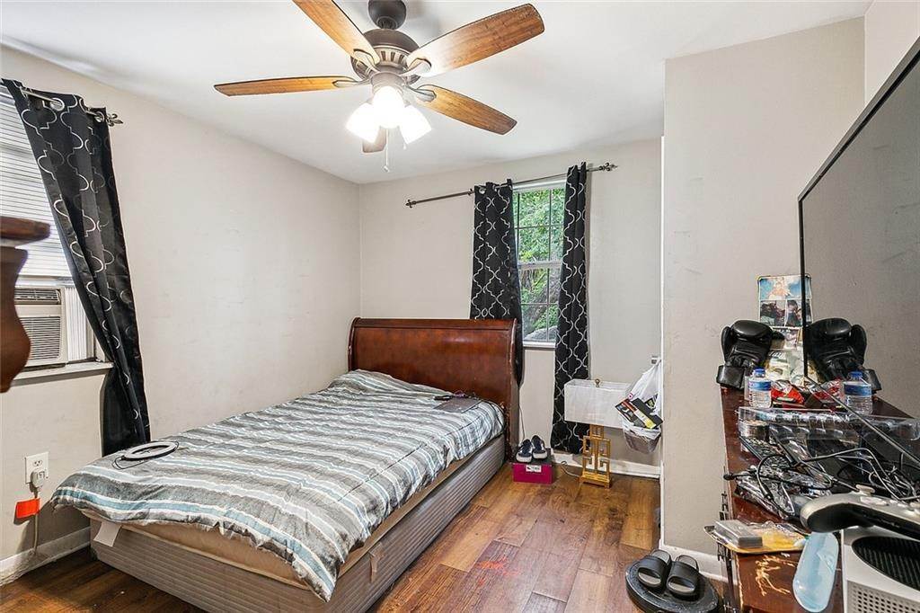 5. Residential Income for Sale at 1558 60 HARRISON Avenue 1558 60 HARRISON Avenue New Orleans, Louisiana 70122 United States