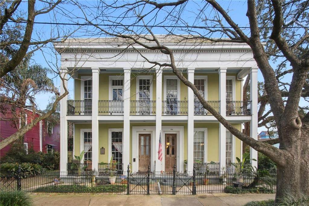 Single Family Homes for Sale at 405 DELARONDE Street 405 DELARONDE Street New Orleans, Louisiana 70114 United States