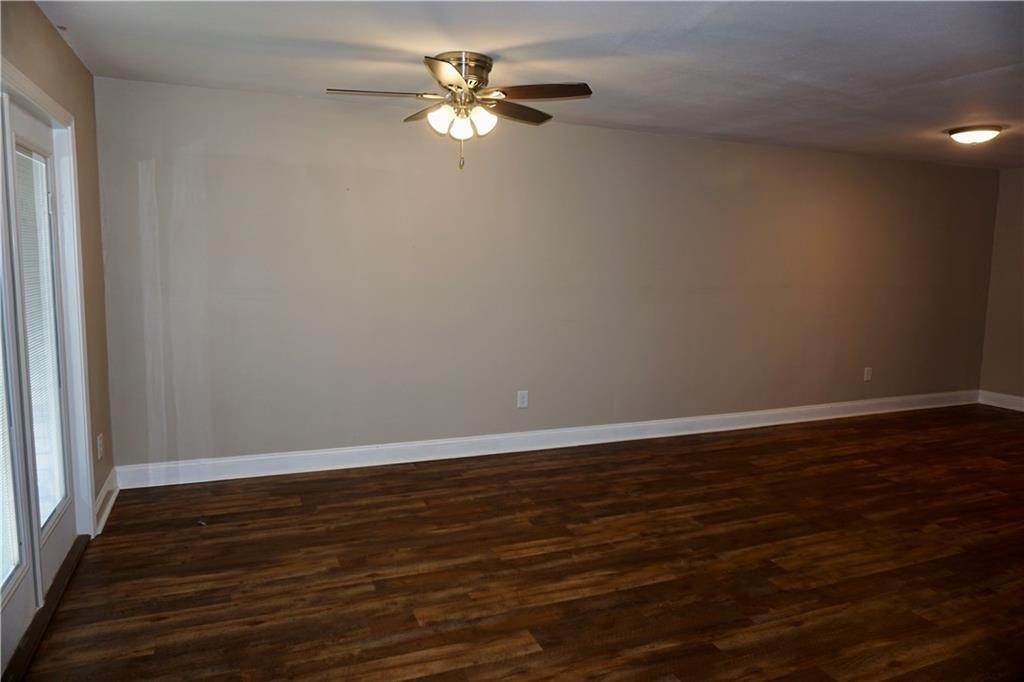 4. Residential Lease at 3717 LILAC Lane 3717 LILAC Lane Metairie, Louisiana 70001 United States