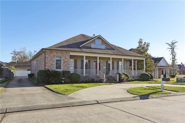 4. Single Family Homes for Sale at 3412 HARDWICK Place 3412 HARDWICK Place Harvey, Louisiana 70058 United States