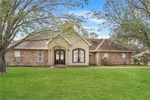 1. Single Family Homes for Sale at 12385 NORTHWOOD CROSSING Drive 12385 NORTHWOOD CROSSING Drive Hammond, Louisiana 70403 United States