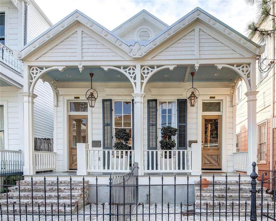 Residential Income for Sale at 2023 25 CAMP Street 2023 25 CAMP Street New Orleans, Louisiana 70130 United States