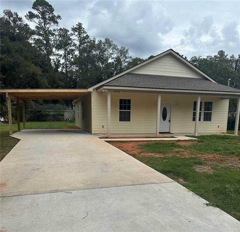 1. Single Family Homes for Sale at 42197 GARDEN Drive 42197 GARDEN Drive Ponchatoula, Louisiana 70454 United States