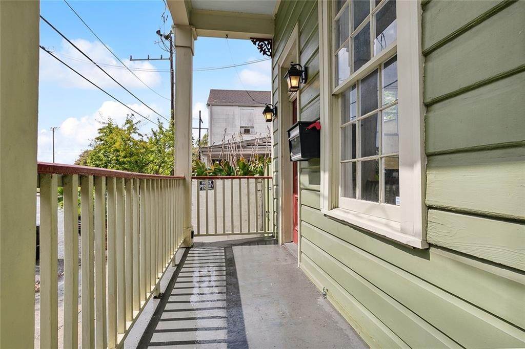 3. Residential Lease at 1469 ANNUNCIATION Street 1469 ANNUNCIATION Street New Orleans, Louisiana 70130 United States