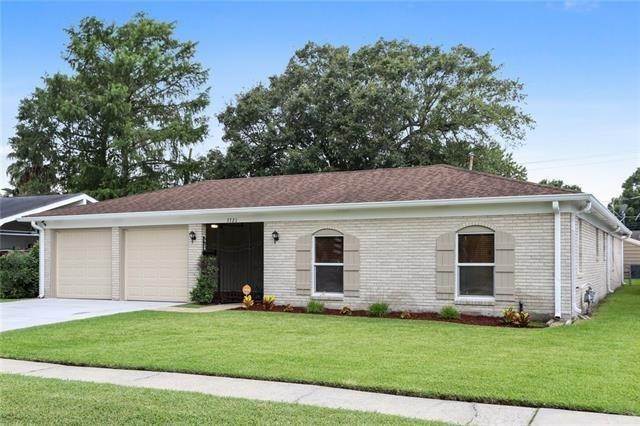 2. Single Family Homes for Sale at 3721 SOMERSET Drive 3721 SOMERSET Drive New Orleans, Louisiana 70131 United States