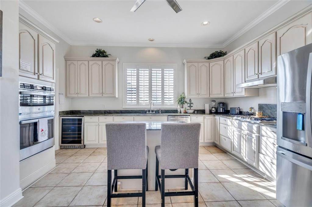 14. Single Family Homes for Sale at 324 BEAUPRE DRIVE Drive 324 BEAUPRE DRIVE Drive Luling, Louisiana 70070 United States