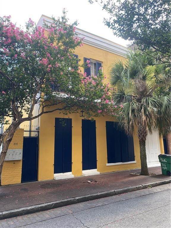 1. Residential Lease at 814 LAFAYETTE Street # C 814 LAFAYETTE Street # C New Orleans, Louisiana 70113 United States