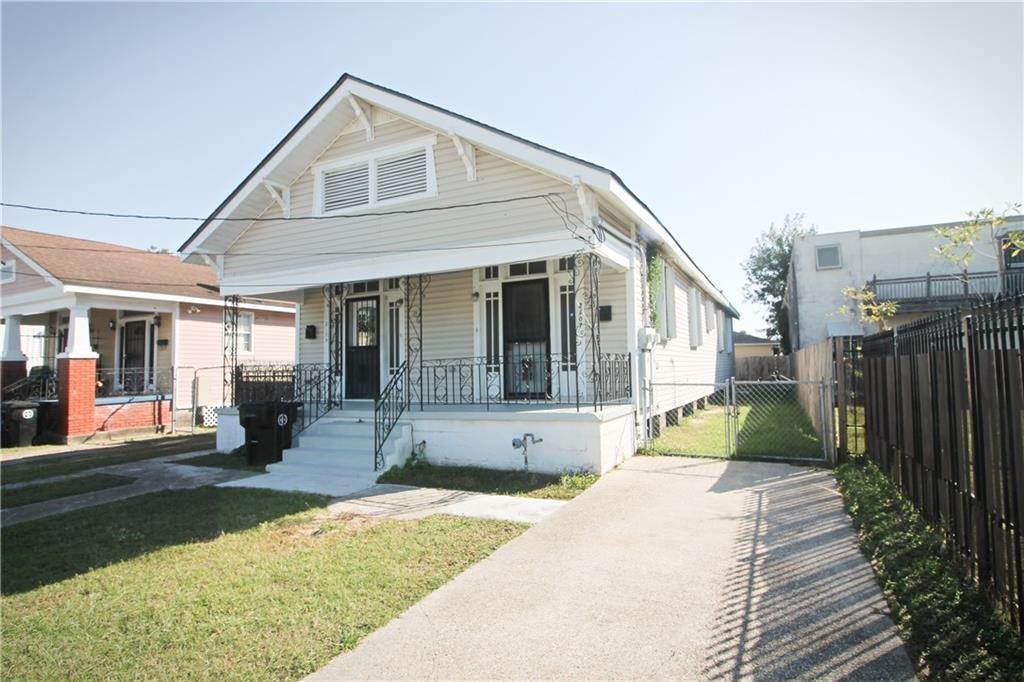 2. Residential Lease at 2107 DESIRE Street # 2107 2107 DESIRE Street # 2107 New Orleans, Louisiana 70117 United States