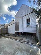 9. Single Family Homes for Sale at 1100 N BROAD Street 1100 N BROAD Street New Orleans, Louisiana 70119 United States