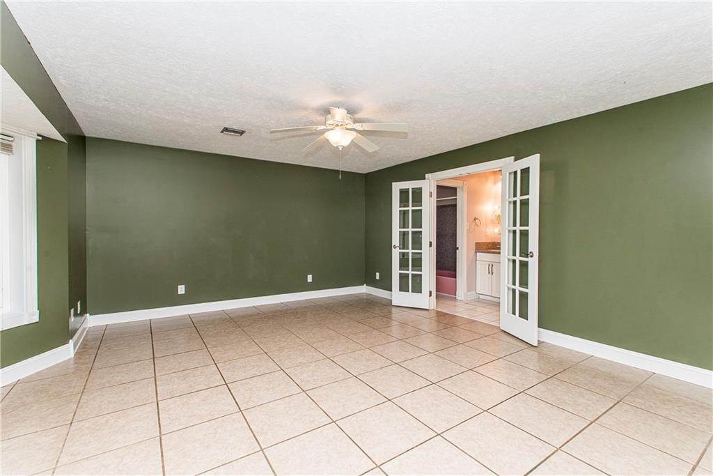 15. Single Family Homes for Sale at 20543 OLD SPANISH Trail 20543 OLD SPANISH Trail New Orleans, Louisiana 70129 United States