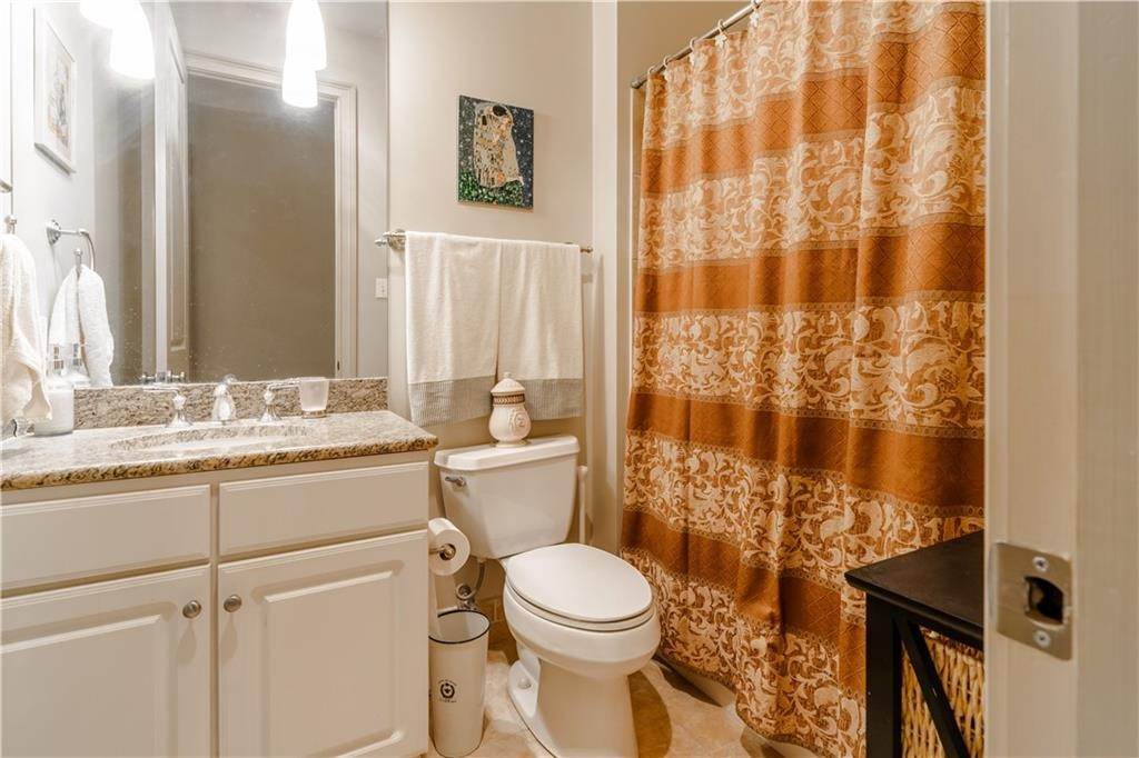 7. Single Family Homes for Sale at 1201 CANAL Street # 263 1201 CANAL Street # 263 New Orleans, Louisiana 70112 United States