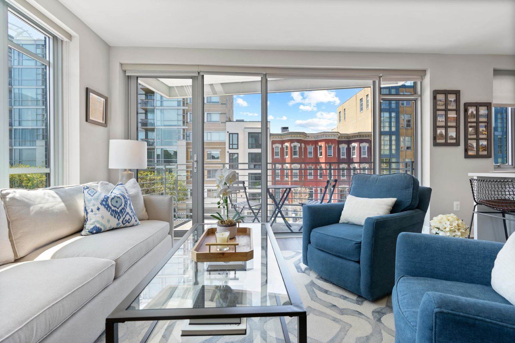4. Condominiums for Sale at 1311 13th St Nw #310 Washington, District Of Columbia 20005 United States