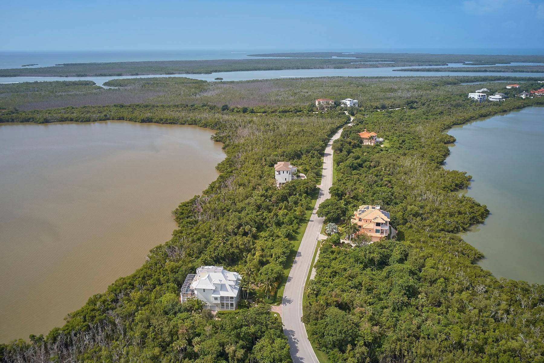 5. Land for Sale at MARCO ISLAND - KEY MARCO 870 Whiskey Creek Drive Marco Island, Florida 34145 United States