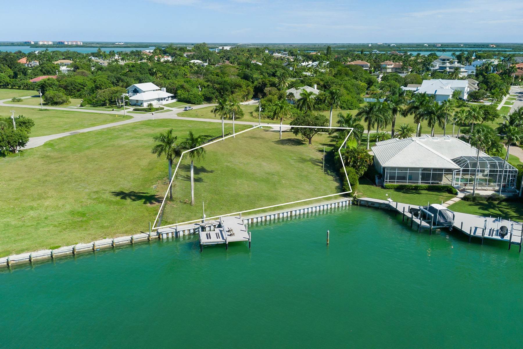 4. Land for Sale at MARCO ISLAND - ESTAES 1028 Inlet Drive Marco Island, Florida 34145 United States