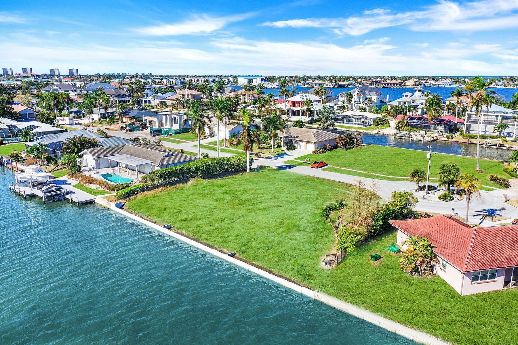 8. Land for Sale at MARCO ISLAND 975 Sundrop Court Marco Island, Florida 34145 United States
