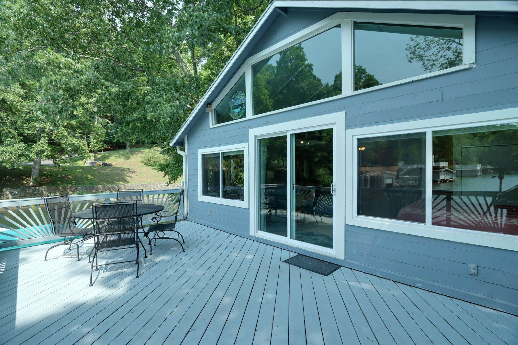 12. Single Family Homes for Sale at 176 Elkwood Drive Lake Lure, North Carolina 28746 United States