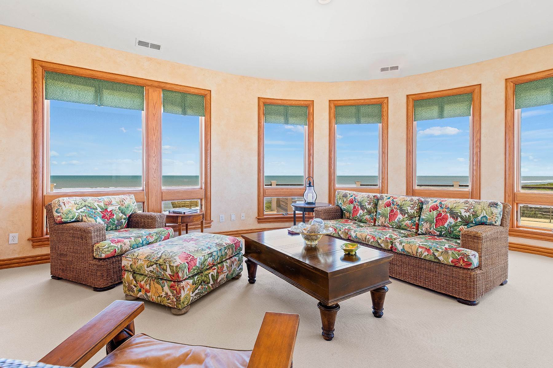 21. Single Family Homes for Sale at OUTER BANKS PREMIER LUXURY OCEANFRONT ESTATE 101 Station One Lane Corolla, North Carolina 27927 United States